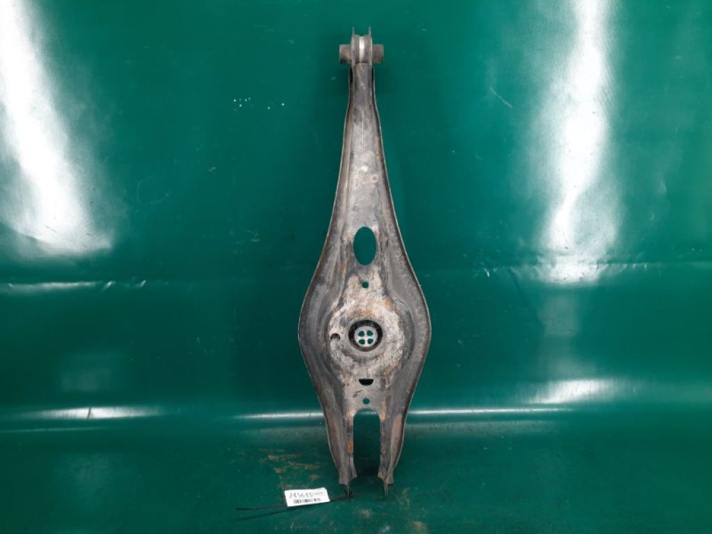 5Q0 505 311 D | Важіль задньої підвіски нижній поперечний прав. AUDI A3 (8V) 12–17