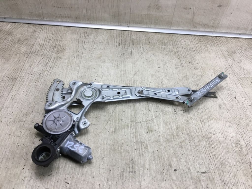 82721-3KA0A | Стеклоподъемник задн. лев. NISSAN PATHFINDER R52 12-21 - Фото 3