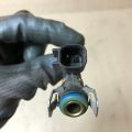 L3G5-13-250 | Форсунка топливная MAZDA 3 BK 03-08 - Превью 3