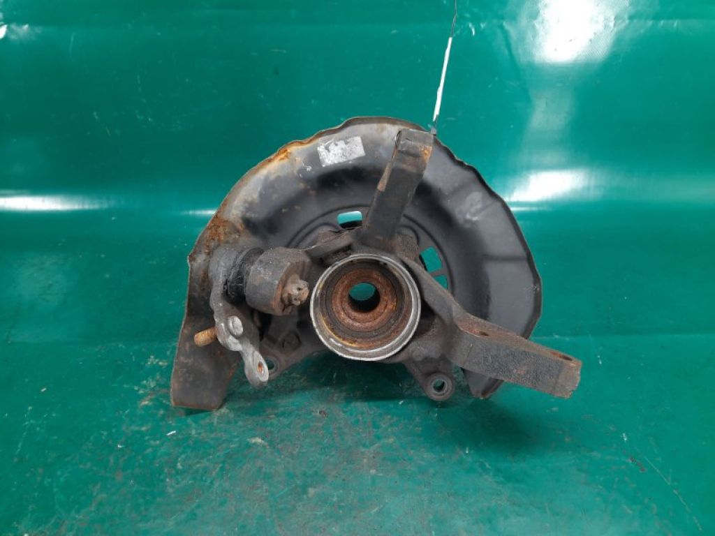 43212-33070 | Кулак поворотний передн. лів. LEXUS RX300 98-03