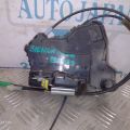69040-0C050 | Замок двери передн. лев. TOYOTA SIENNA 11-16