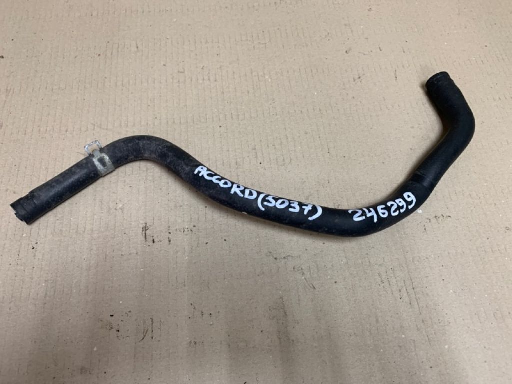 79725-TA1-A00 | Патрубок радіатора пічки HONDA ACCORD USA 07-12