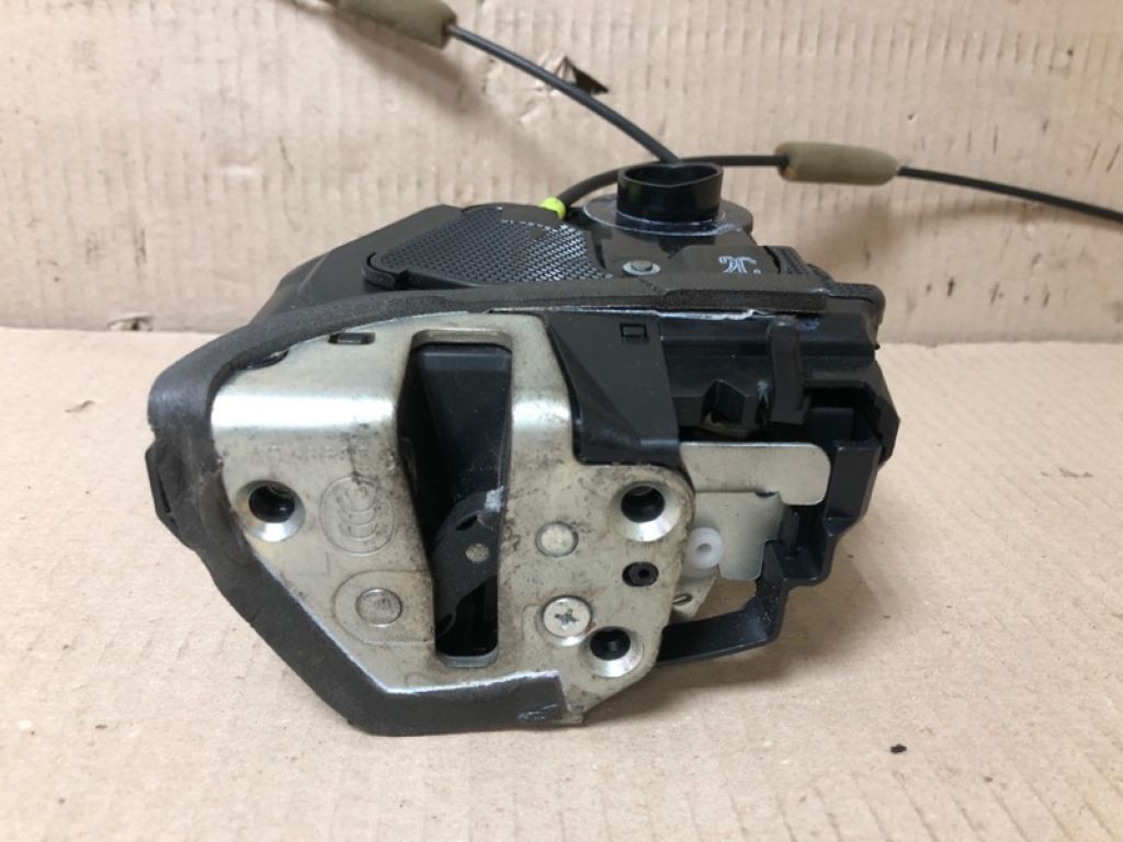 69060-02200 | Замок двери задн. лев. TOYOTA COROLLA 150 06-13