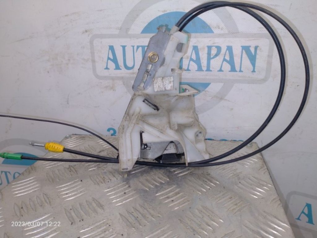 69380-08030 | Замок двері бічної задн. лів. TOYOTA SIENNA 11-16 - Фото 2