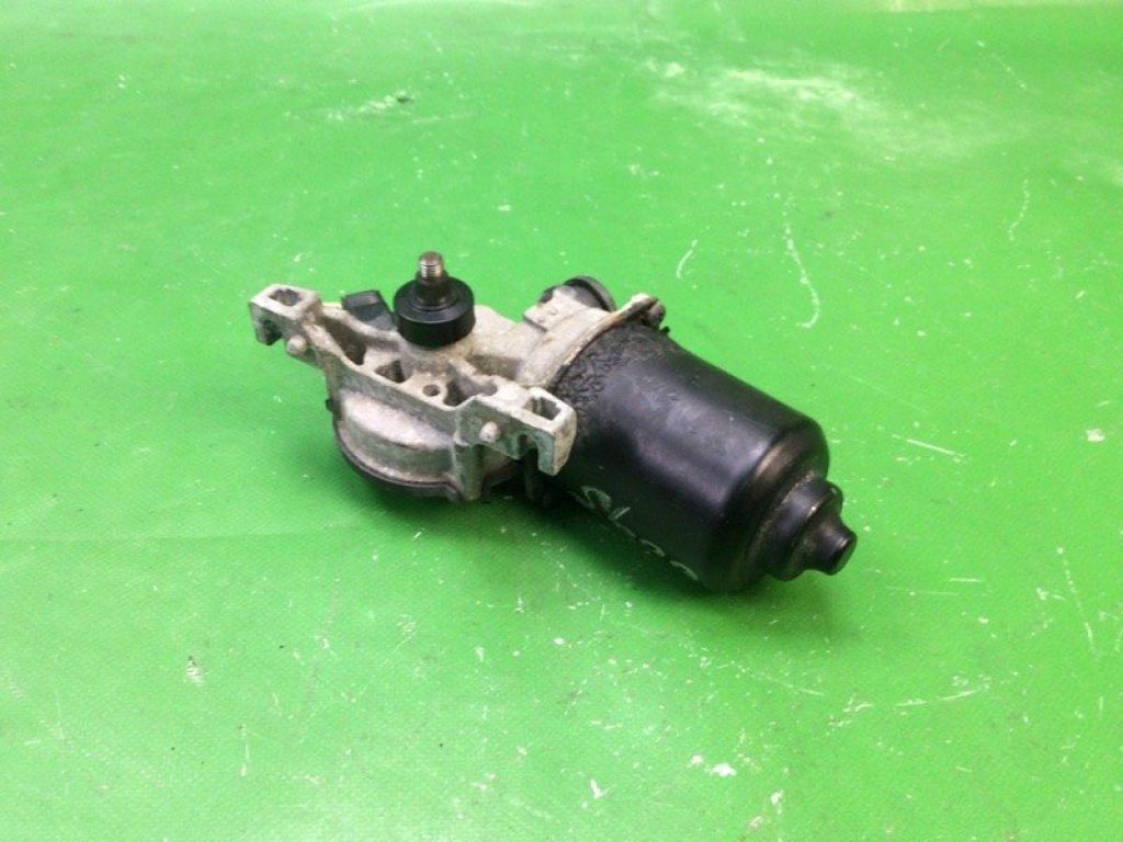 98110-1M000 | Моторчик стеклоочистителя передн. KIA FORTE/CERATO TD 08-13