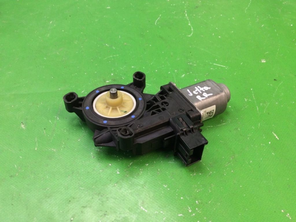 6R0 959 812 H | Моторчик стеклоподъемника VOLKSWAGEN JETTA USA 10-17