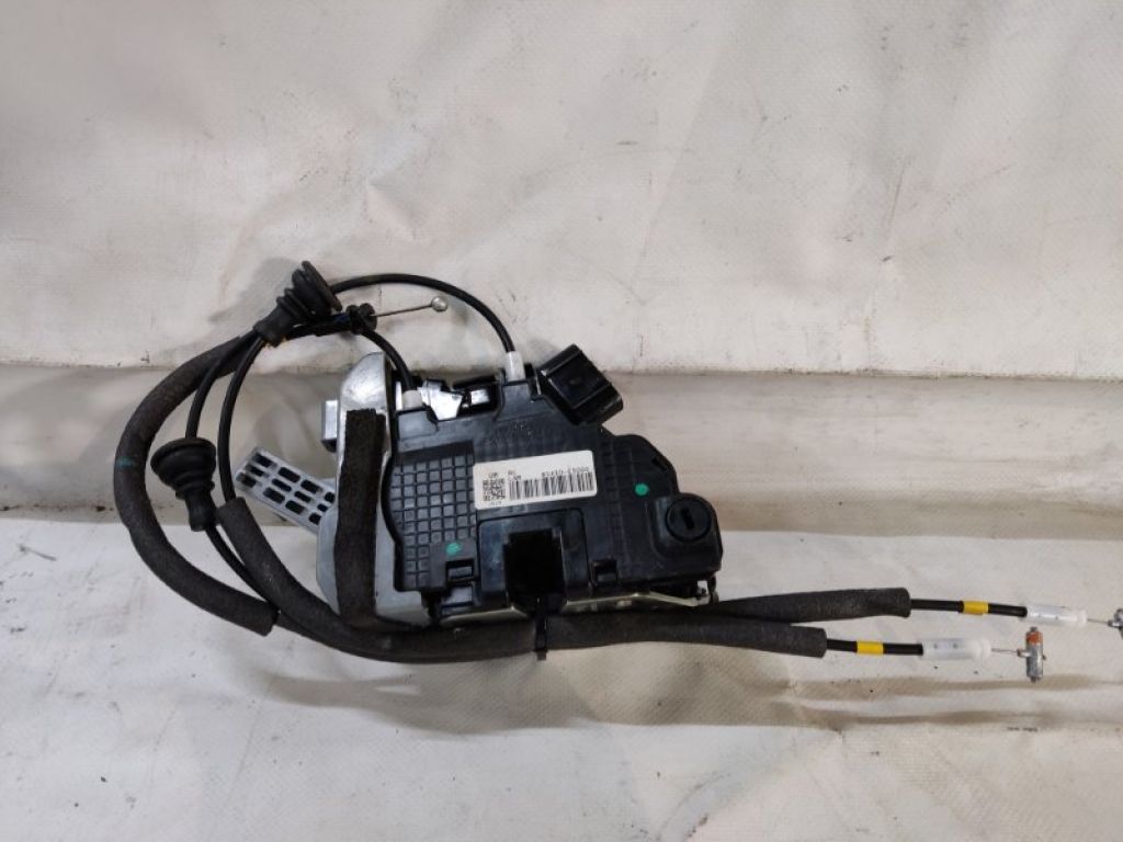 81410-C5000 | Замок двери задн. лев. KIA SORENTO UM 14- - Фото 2