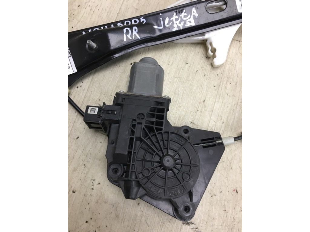 5C6 839 462 B | Стеклоподъемник задн. прав. VOLKSWAGEN JETTA USA 10-17 - Фото 3