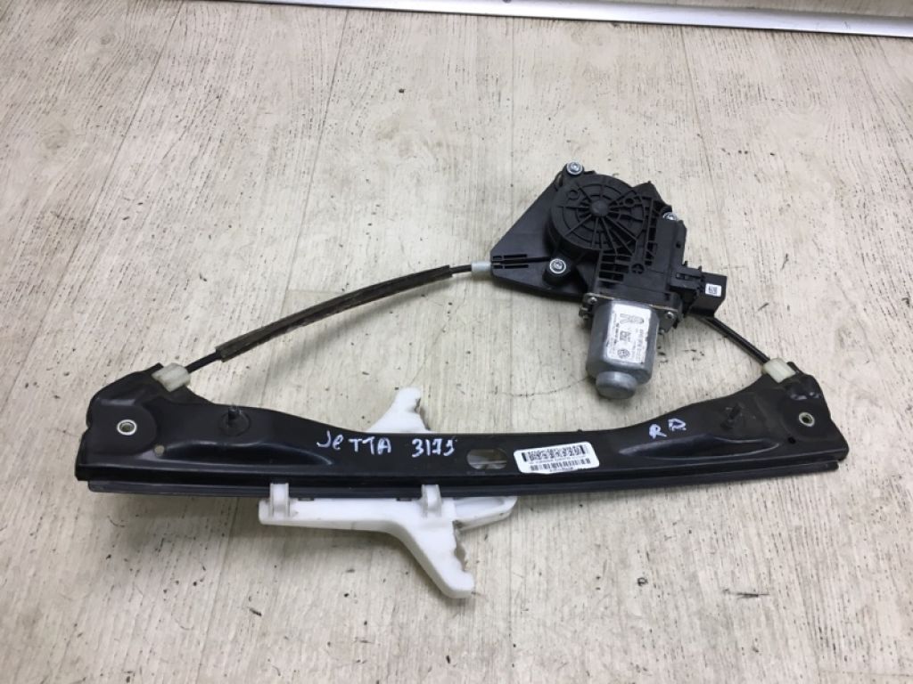 5C6 839 462 B | Стеклоподъемник задн. прав. VOLKSWAGEN JETTA USA 10-17