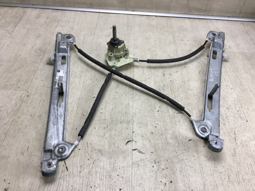 68025466AA | Склопідйомник передн. прав. JEEP PATRIOT 10-17