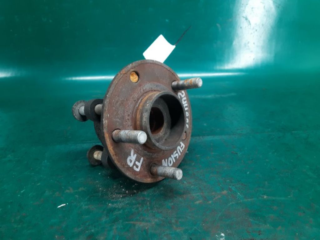 DG9Z-1104-U | Маточина колеса передн. прав. FORD FUSION 14-