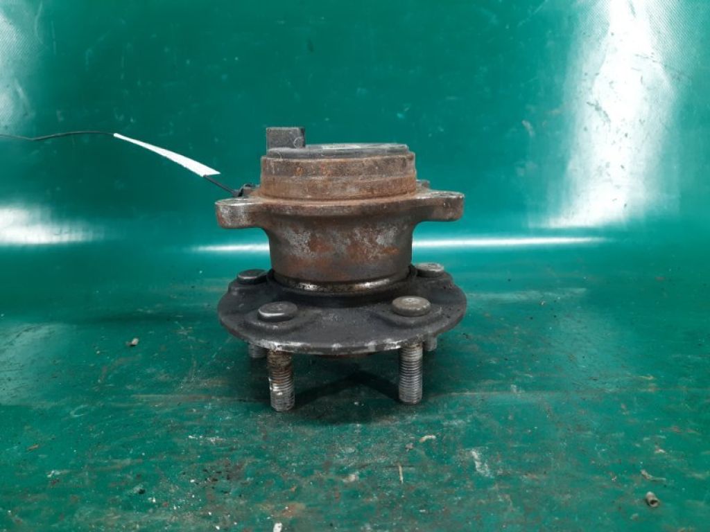 BV6Z-1104-B | Маточина колеса задн. прав. FORD FOCUS 10-18 - Фото 6