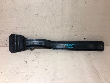 Балка двигуна поздовжня MITSUBISHI GALANT 03-12