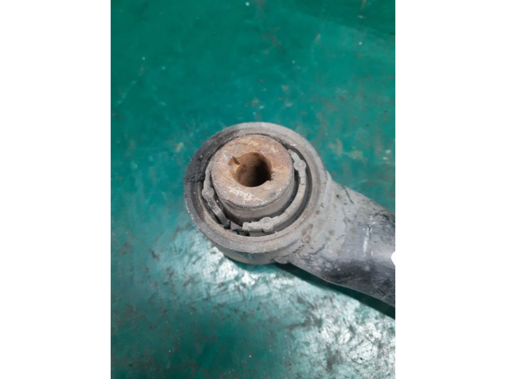 DG9Z-5K898-A | Важіль задньої підвіски нижній поперечний FORD FUSION 14- - Фото 3