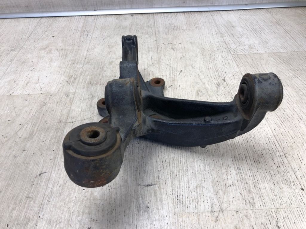 42304-06140 | Цапфа задн. прав. TOYOTA CAMRY 55 14-17 - Фото 2