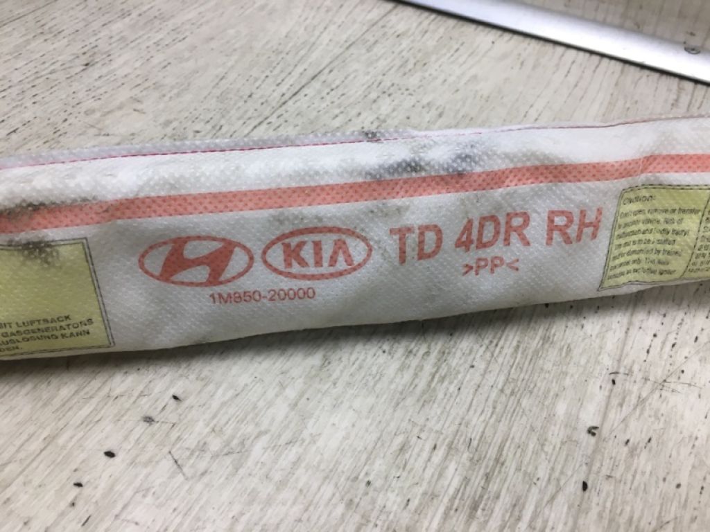 85020-1M000 | Подушка безпеки (штора) прав. KIA FORTE/CERATO TD 08-13 - Фото 3