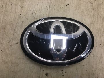 Емблема TOYOTA COROLLA E170 13-19