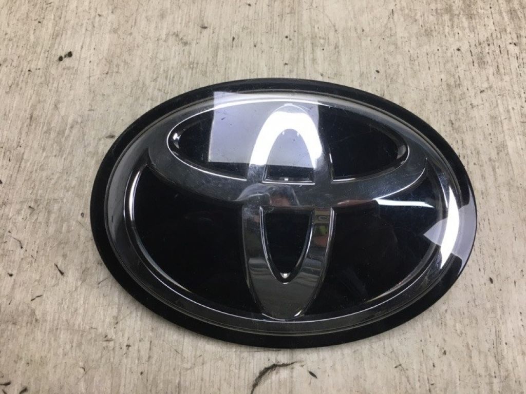 53141-30120 | Емблема TOYOTA LAND CRUISER PRADO 150 09-17