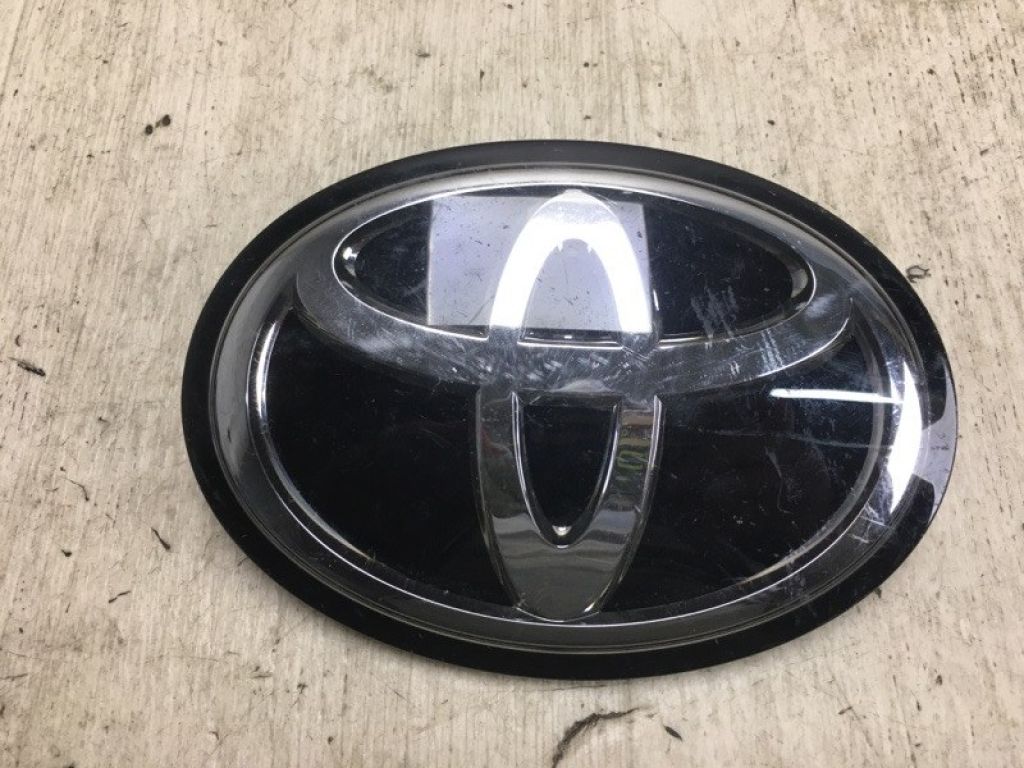 53141-30120 | Емблема TOYOTA LAND CRUISER PRADO 150 09-17