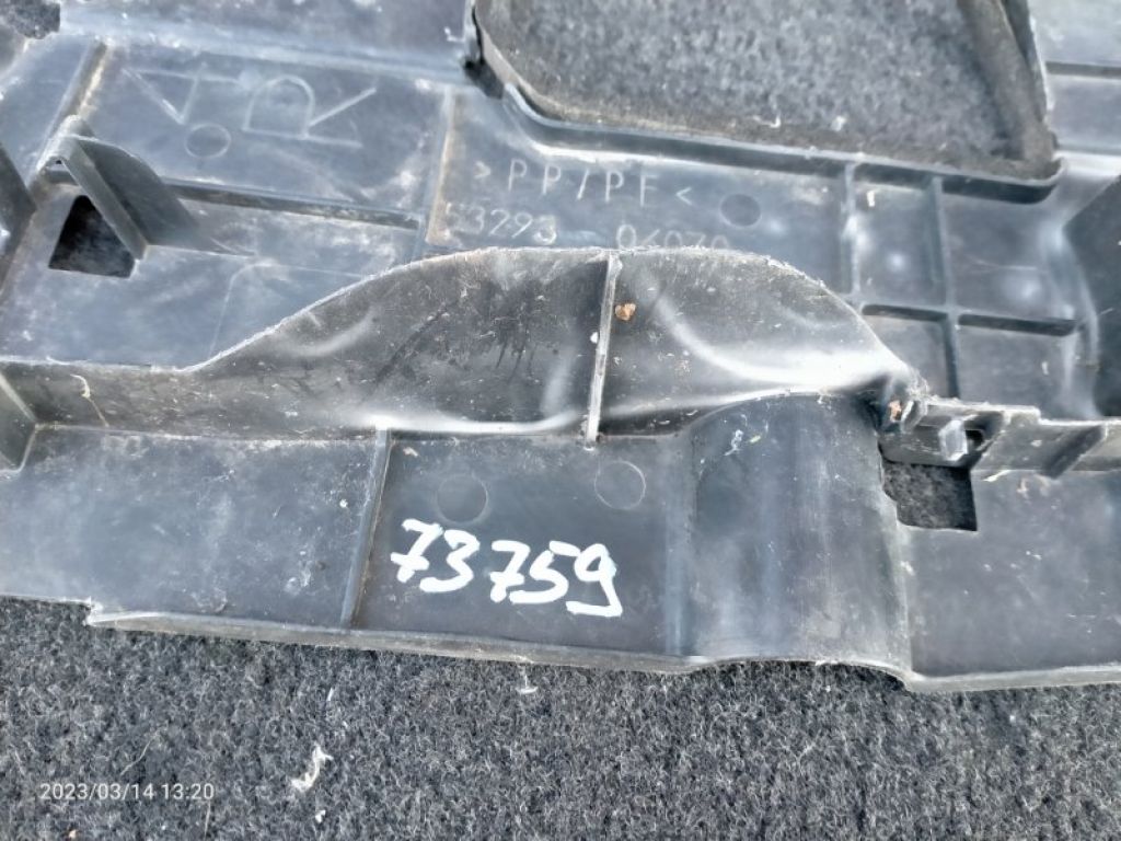 53293-06070 | Дефлектор радиатора TOYOTA CAMRY 40 06-11 - Фото 3
