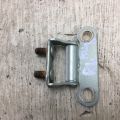 68810-47010 | Петля крышки багажника лев. TOYOTA PRIUS - 20 03-11