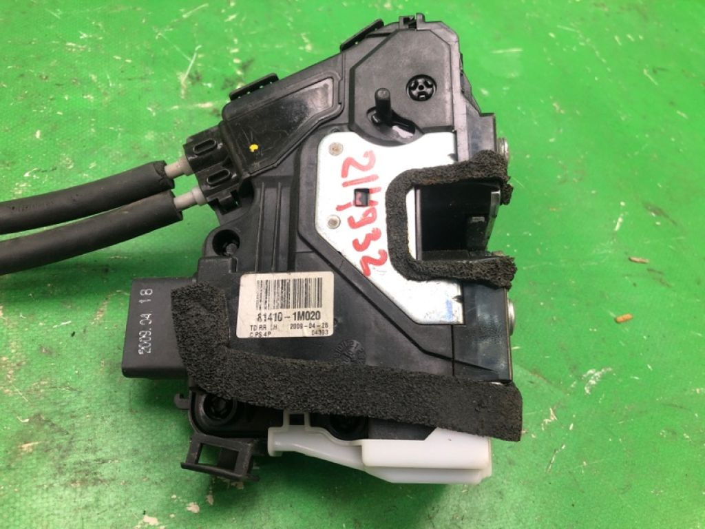 81410-1M020 | Замок двері задн. лів. KIA FORTE/CERATO TD 08-13 - Фото 3