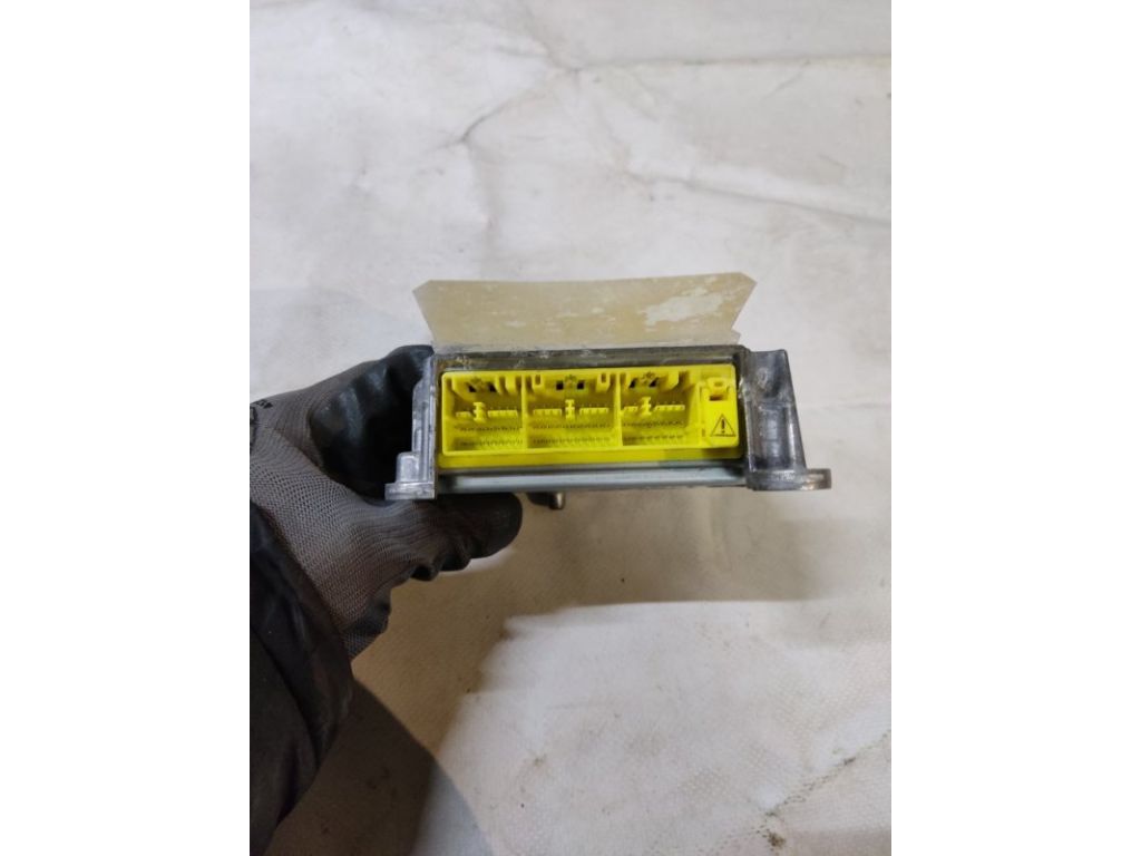 K8820-JJ50A | Блок керування AIRBAG INFINITI G25/G35/G37/Q40 06-14 - Фото 3