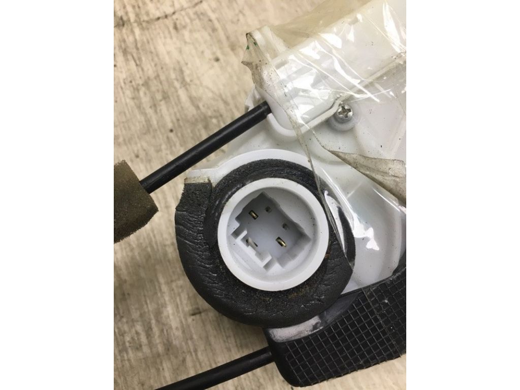 72650-T0A-A11 | Замок двери задн. лев. ACURA ILX 12-16 - Фото 3