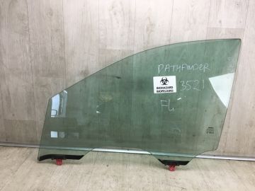 Скло дверей передн. лів. NISSAN PATHFINDER R52 12-21
