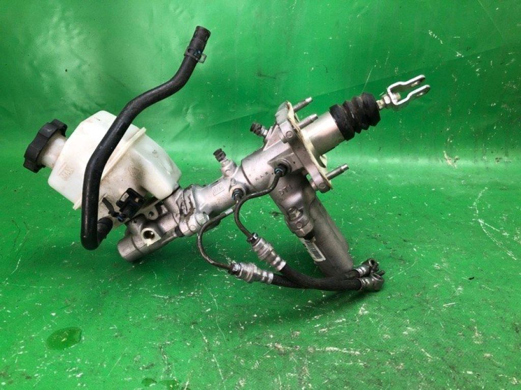 58500-4R101 | Головний гальмівний циліндр HYUNDAI SONATA YF 10-14