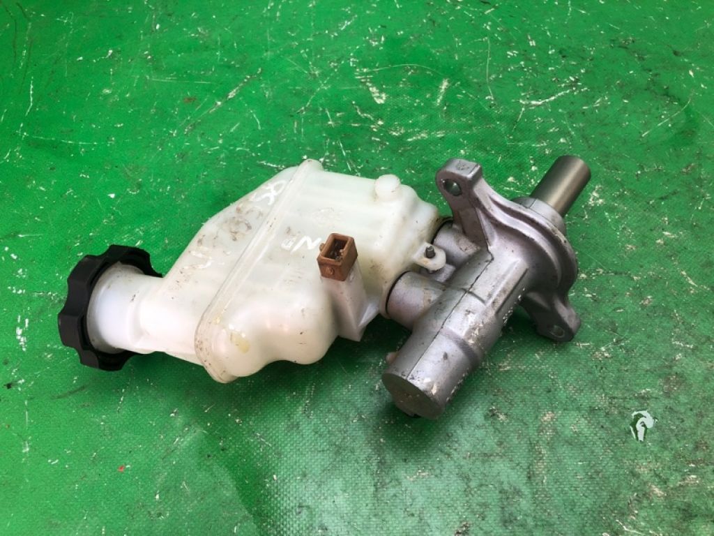 58510-3Q400 | Головний гальмівний циліндр HYUNDAI SONATA YF 10-14 - Фото 3