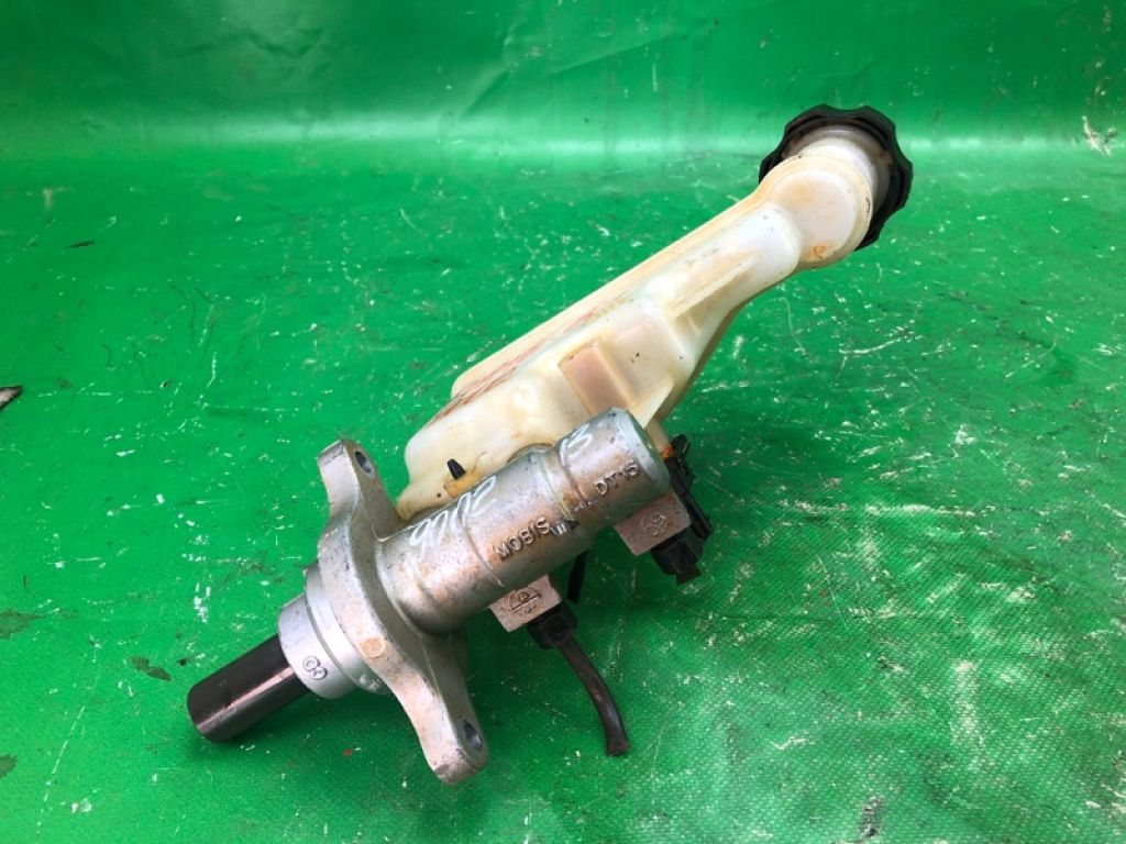 58510-A7200 | Головний гальмівний циліндр KIA FORTE YD 12- - Фото 4