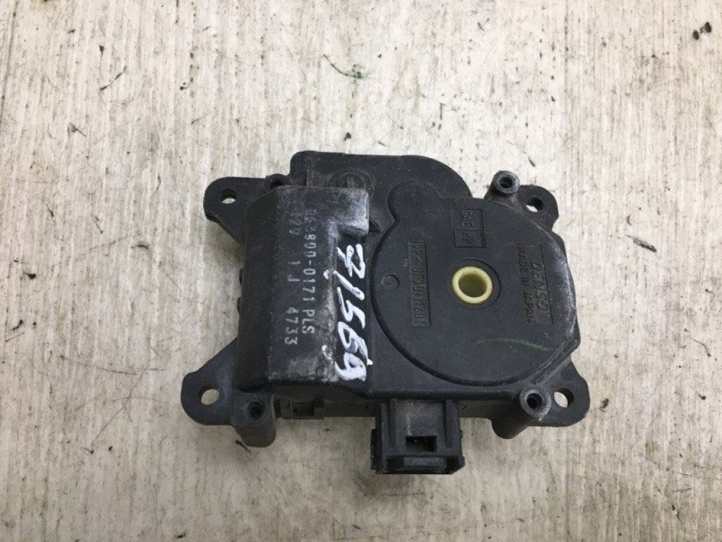87106-30440 | Моторчик заслонки печки TOYOTA CAMRY 40 06-11