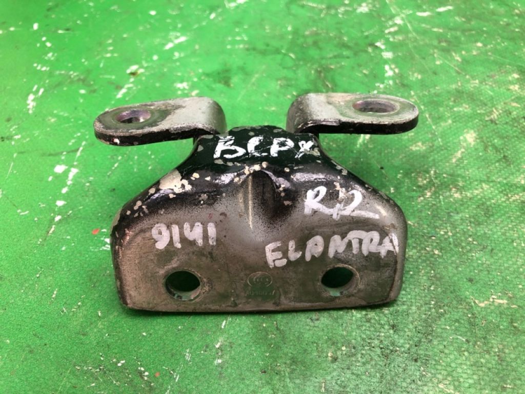 79420-3K000 | Петля двери верхняя задн. прав. HYUNDAI ELANTRA MD 10-15