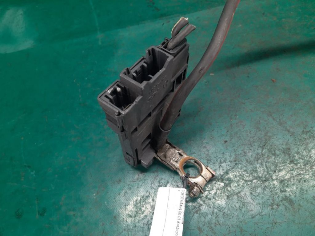 82122-42030 | Клемма аккумулятора TOYOTA RAV4 00-05 - Фото 5