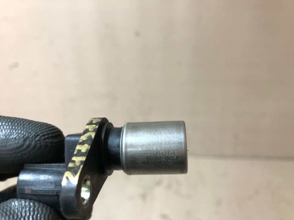 90080-19009 | Датчик положення колінвалу TOYOTA AVALON 99-05 - Фото 3