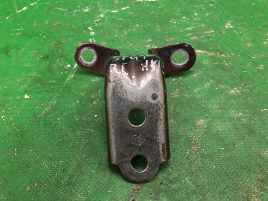 79310-2H000 | Петля двери нижняя лев. KIA FORTE/CERATO TD 08-13