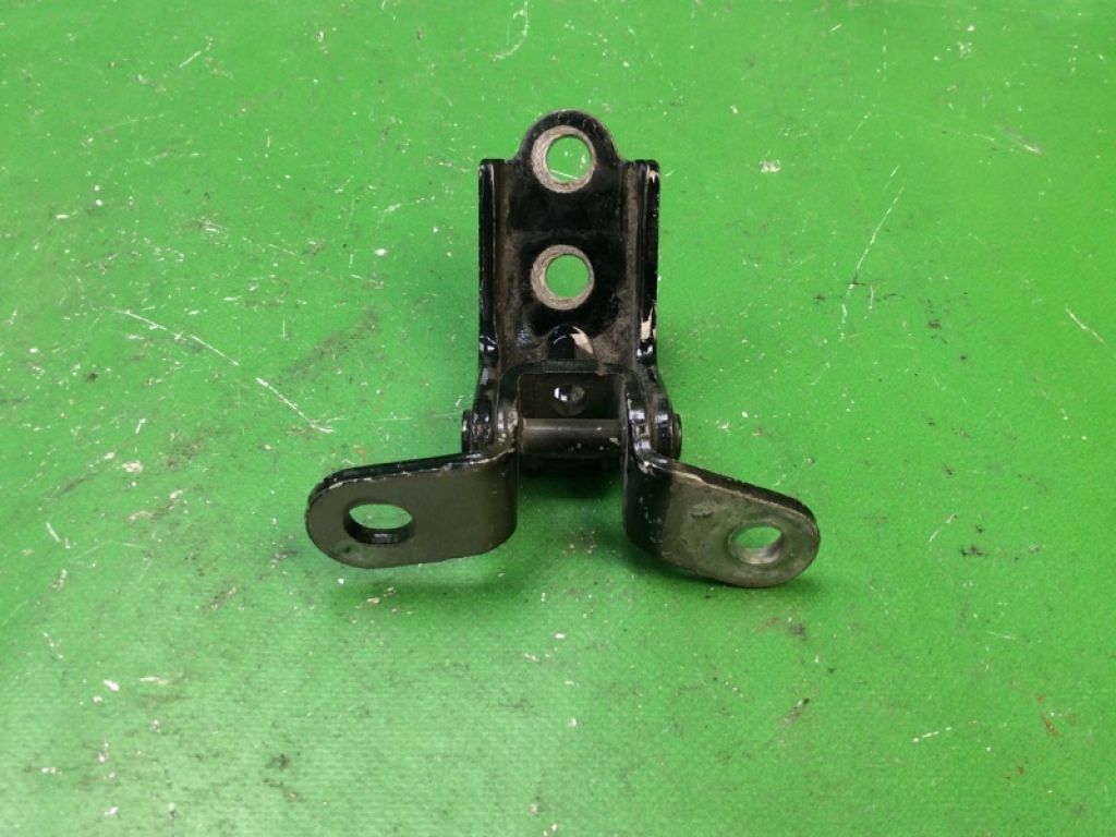 79320-3K000 | Петля двері нижня задн. прав. KIA OPTIMA JF 15-20