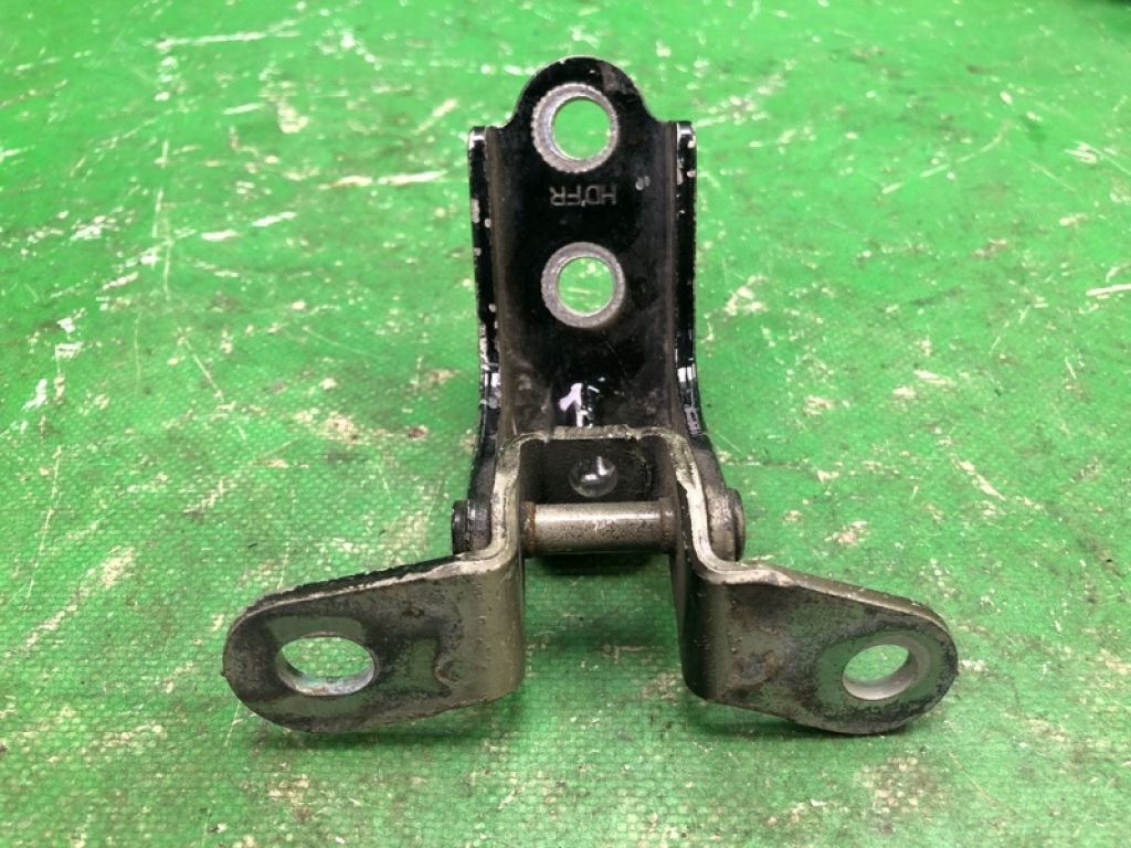 79320-2H000 | Петля двері нижня прав. KIA FORTE/CERATO TD 08-13 - Фото 2