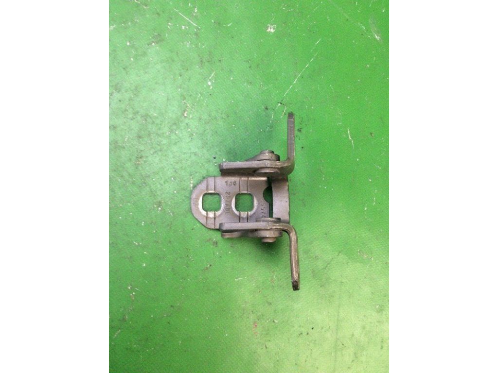 5074257AB | Петля двери верхняя лев. JEEP PATRIOT 10-17 - Фото 4