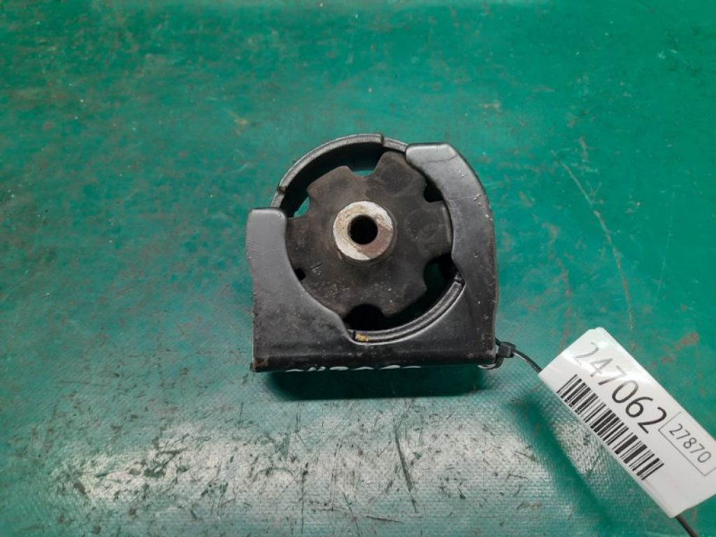 12361-21010 | Подушка двигателя передн. TOYOTA RAV4 00-05