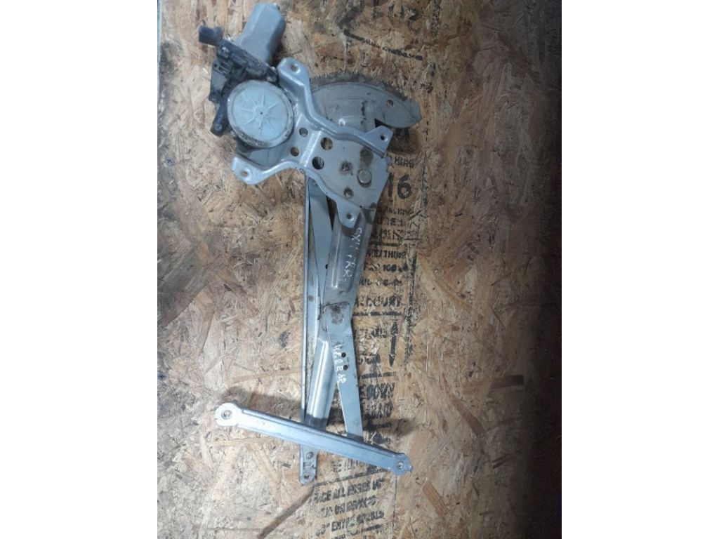 83401-79J12 | Склопідйомник передн. прав. SUZUKI SX4 06-13