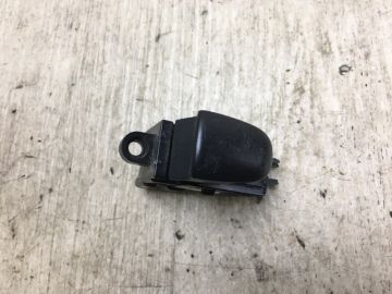 Кнопка стеклоподъемника задн. лев. NISSAN LEAF 10-17