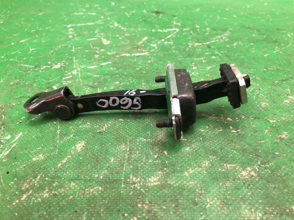 79380-D5000 | Ограничитель двери передн. KIA OPTIMA JF 15-20