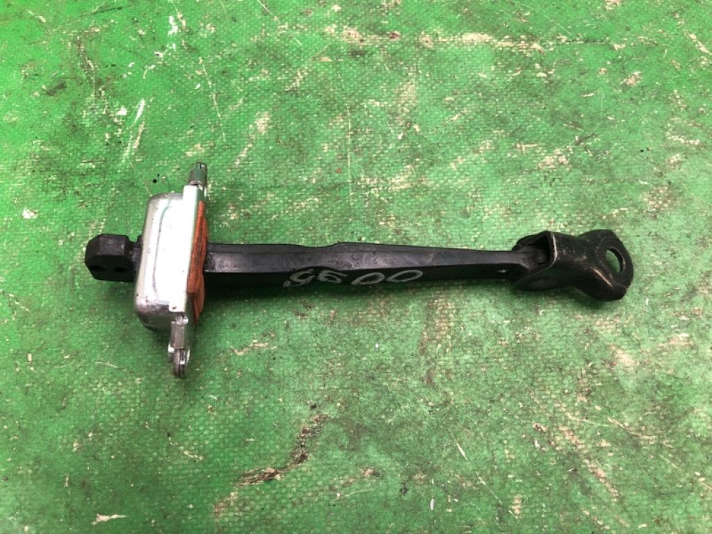 793901M000 | Обмежувач дверей передн. прав. KIA FORTE/CERATO TD 08-13 - Фото 3