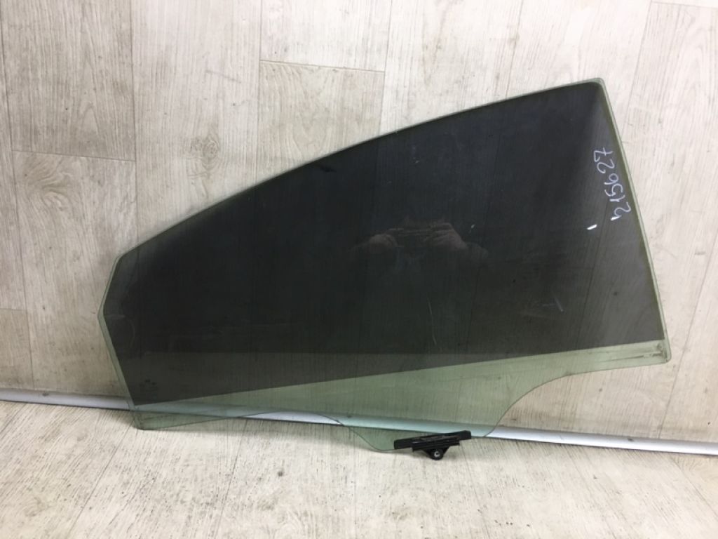 83420-3S010 | Стекло двери задн. прав. HYUNDAI SONATA YF 10-14