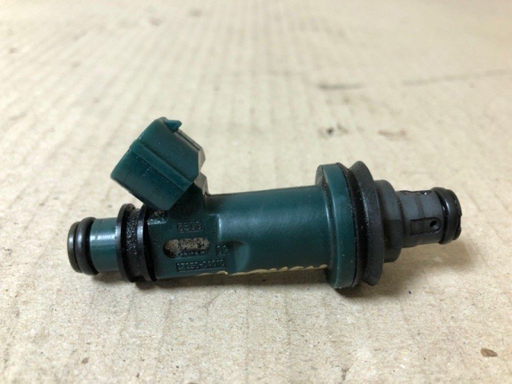 23209-0A010 | Форсунка топливная TOYOTA AVALON 99-05 - Фото 3