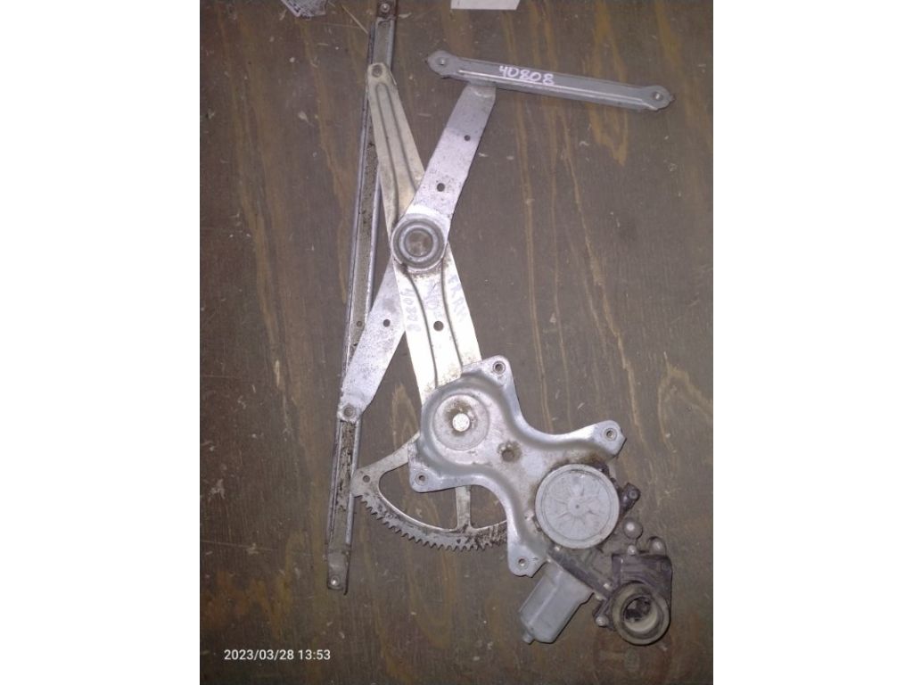 69801-33060 | Склопідйомник передн. прав. TOYOTA CAMRY 40 06-11