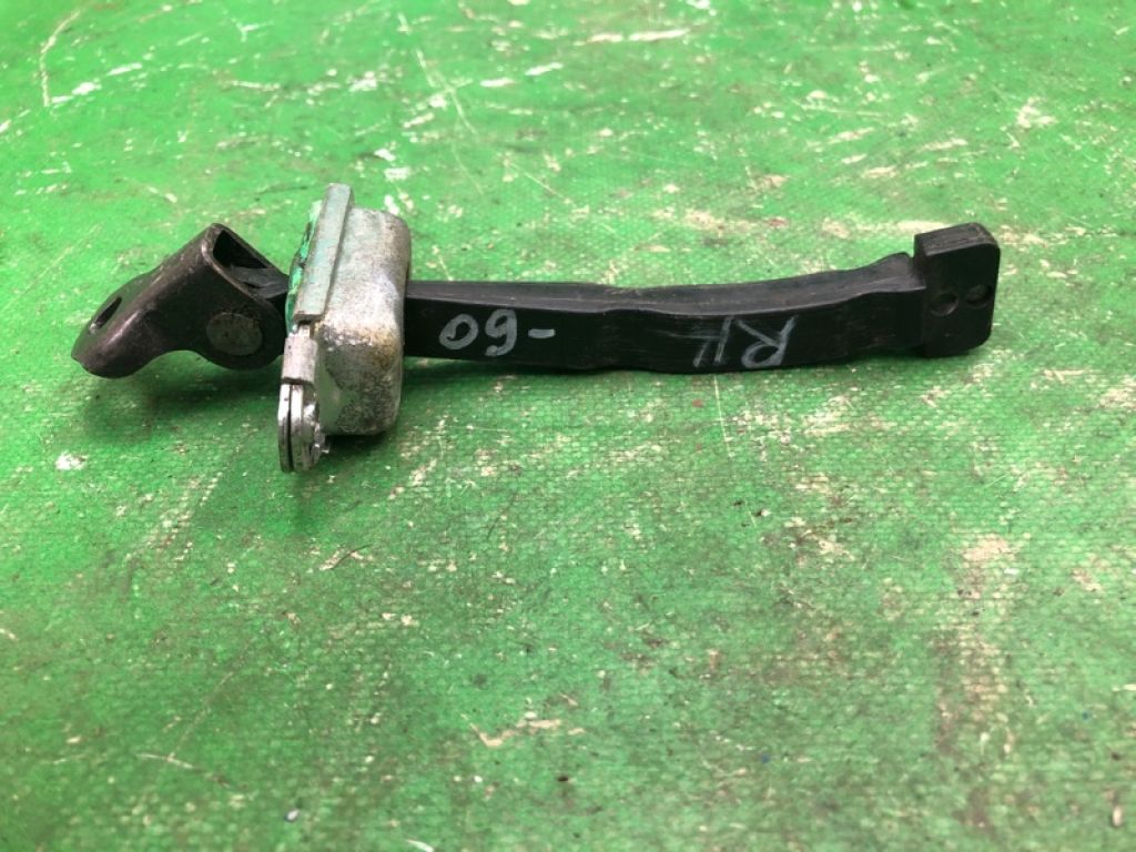 79480-1M000 | Обмежувач дверей задн. KIA FORTE/CERATO TD 08-13 - Фото 2