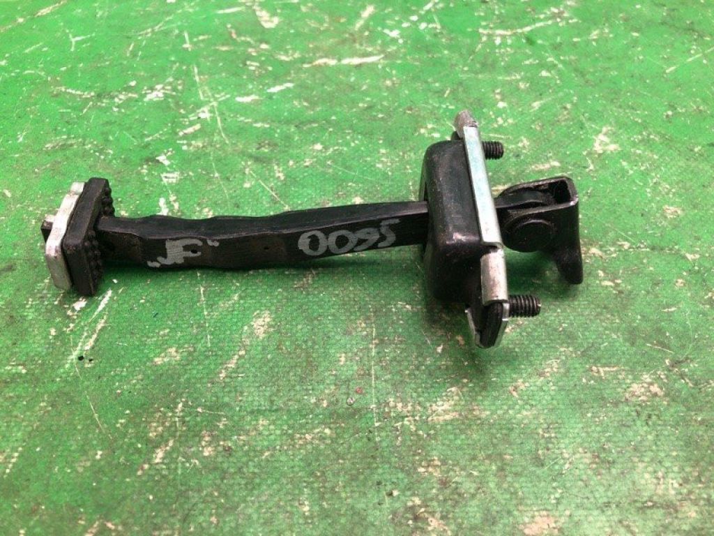 79480-D5000 | Ограничитель двери задн. KIA OPTIMA JF 15-20